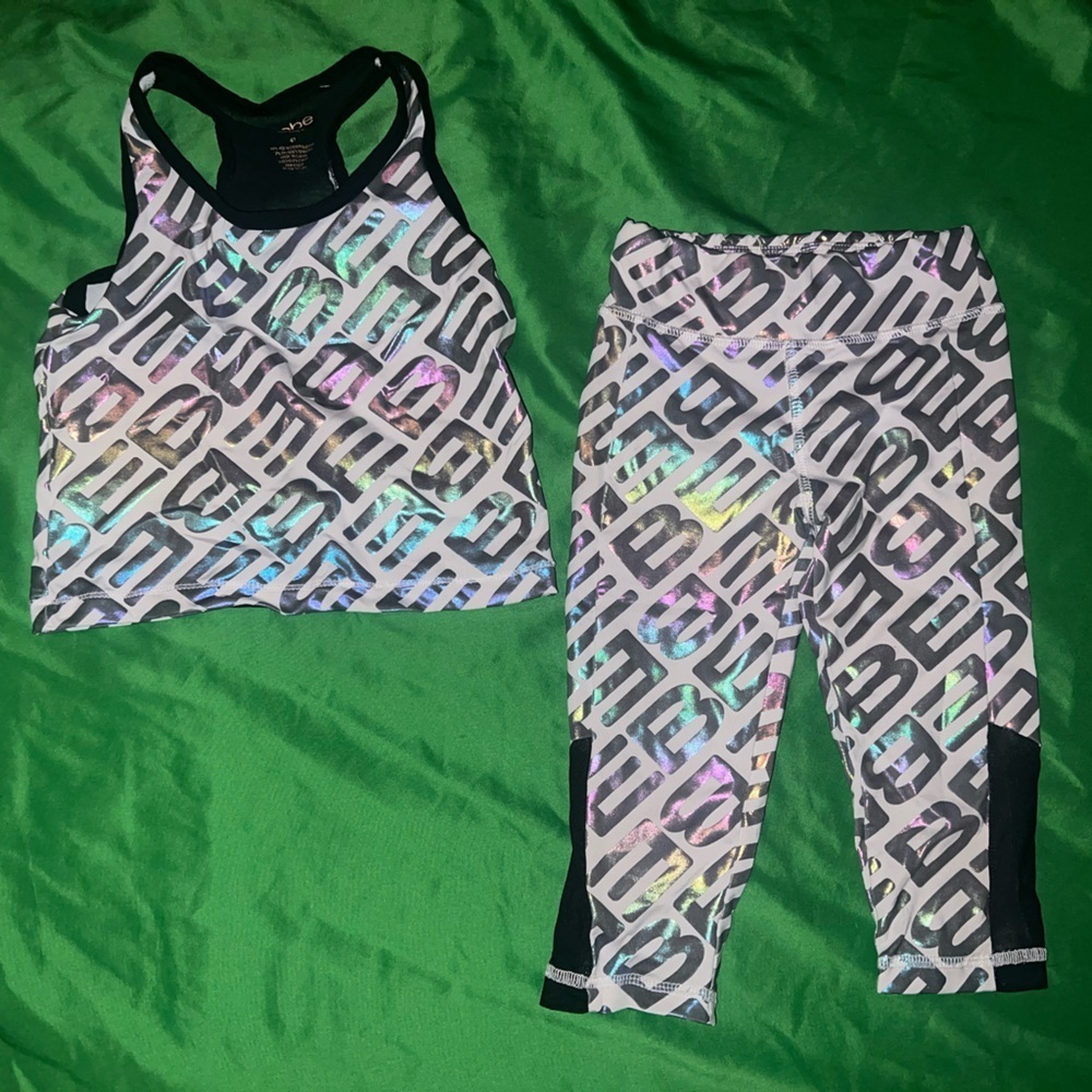 bebe Kids Logo Iridescent Leggings and Top Set size 4T